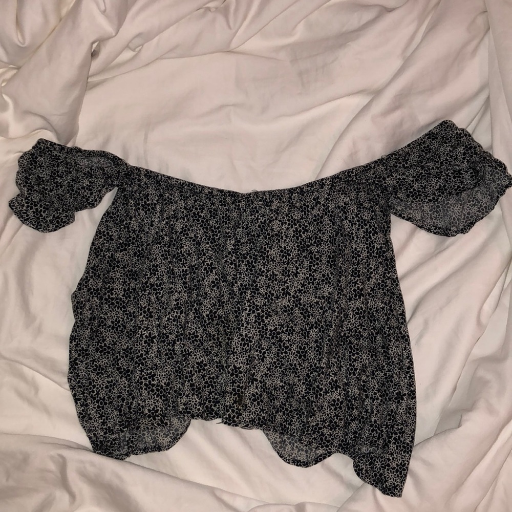 Off The Should Floral Top